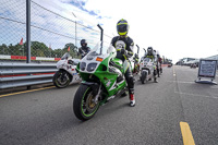 donington-no-limits-trackday;donington-park-photographs;donington-trackday-photographs;no-limits-trackdays;peter-wileman-photography;trackday-digital-images;trackday-photos